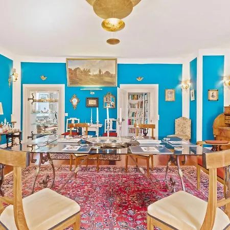 Holiday home Exceptional For Art Lovers Riedenburg