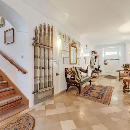 Herrenhaus In Im Malerischen Altmuehltal Feriehus Riedenburg